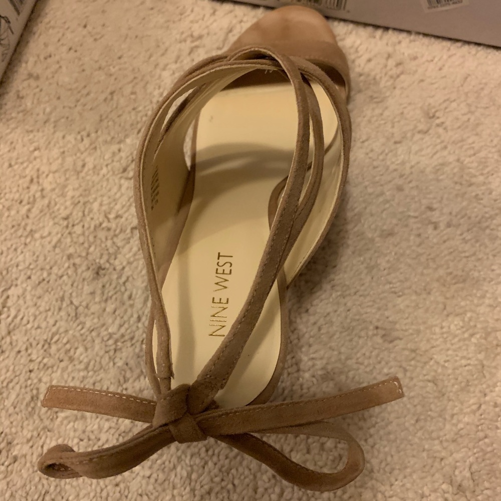 Nine West - Picture 2 of 8